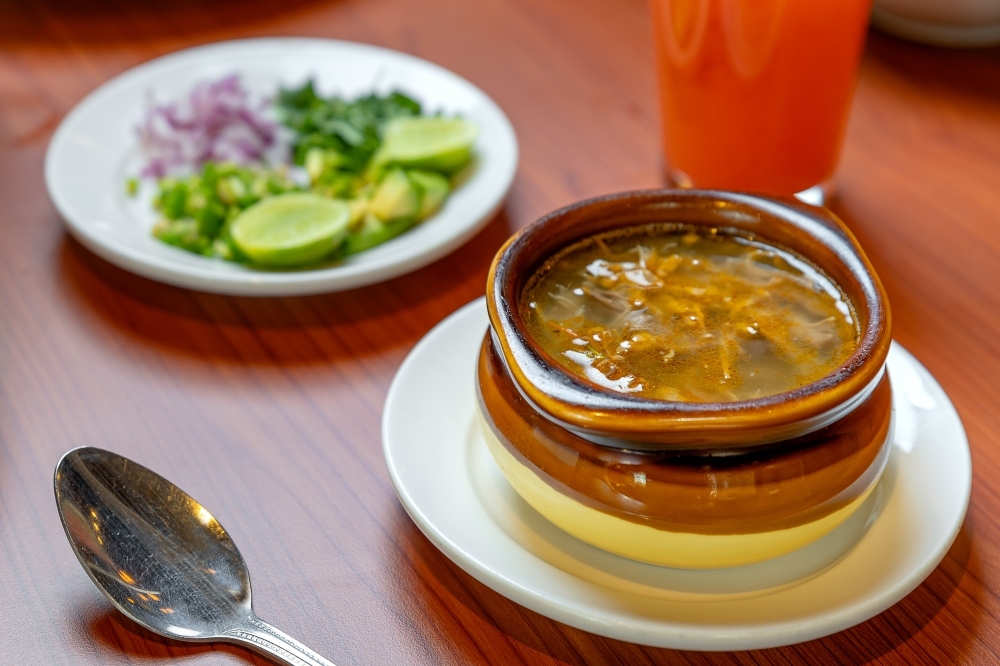 Consomé de Res Café de La Flor