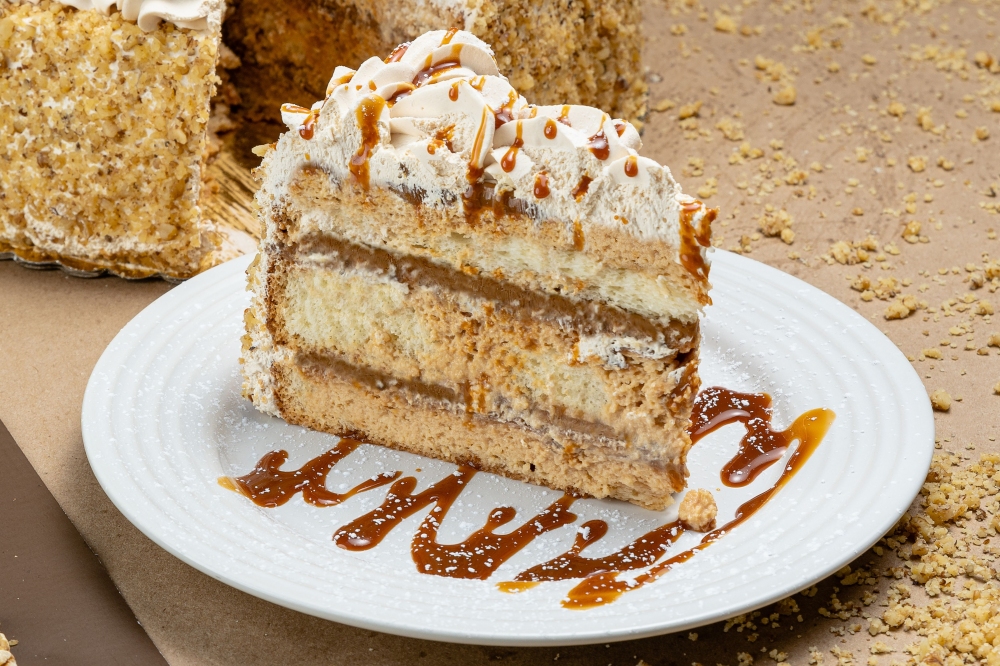 Rebanada de Pastel Cajeta con Nuez