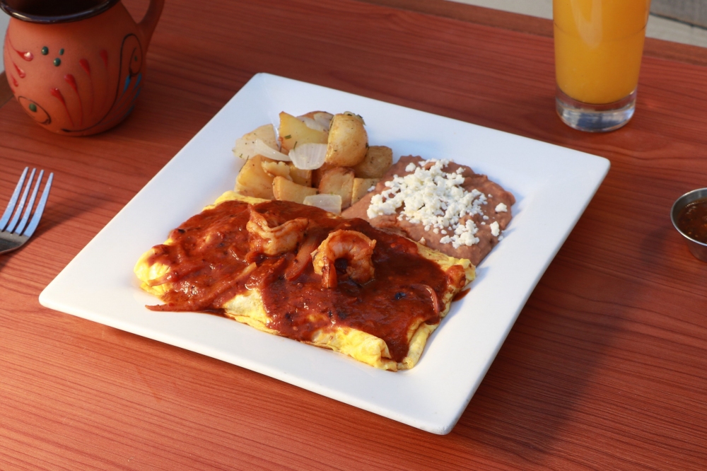 Omelette de Camarones a la Diabla