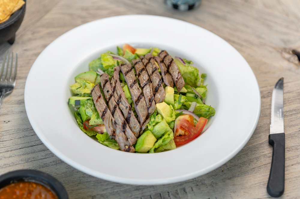 Ensalada La Mexicana con Arrachera